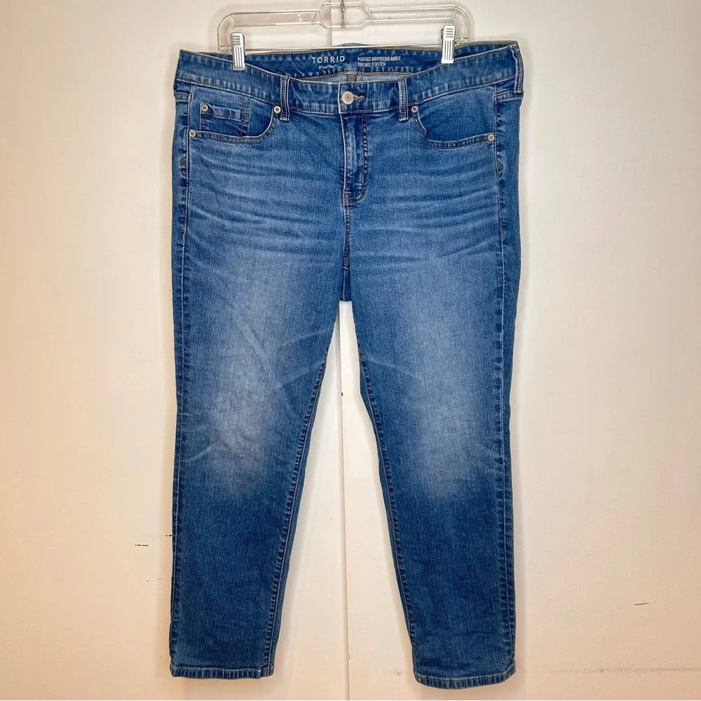 Torrid Perfect Boyfriend Ankle Vintage Stretch Jeans - Picture 1 of 9